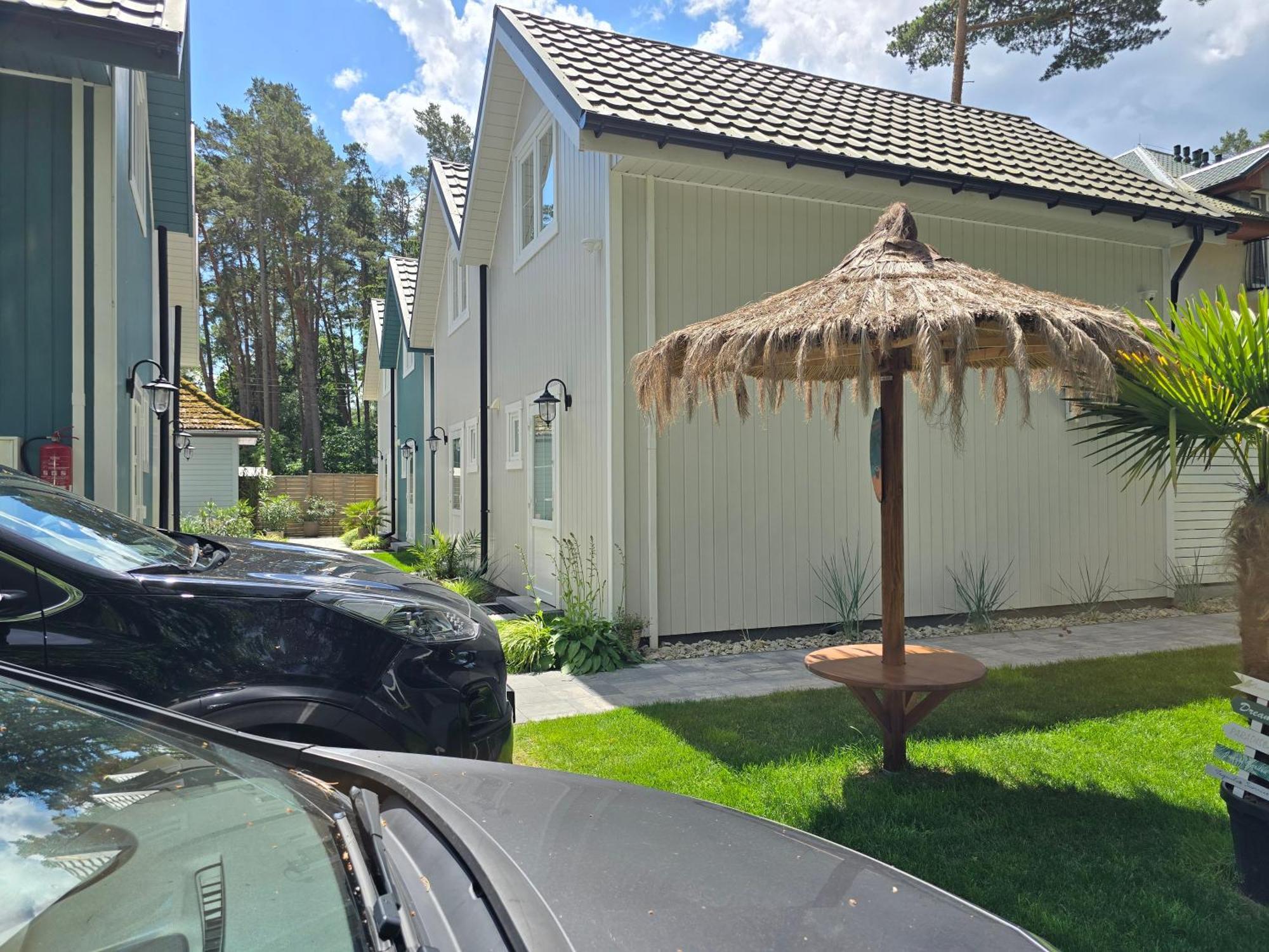Kanaloa Pobierowo Eksteriør bilde