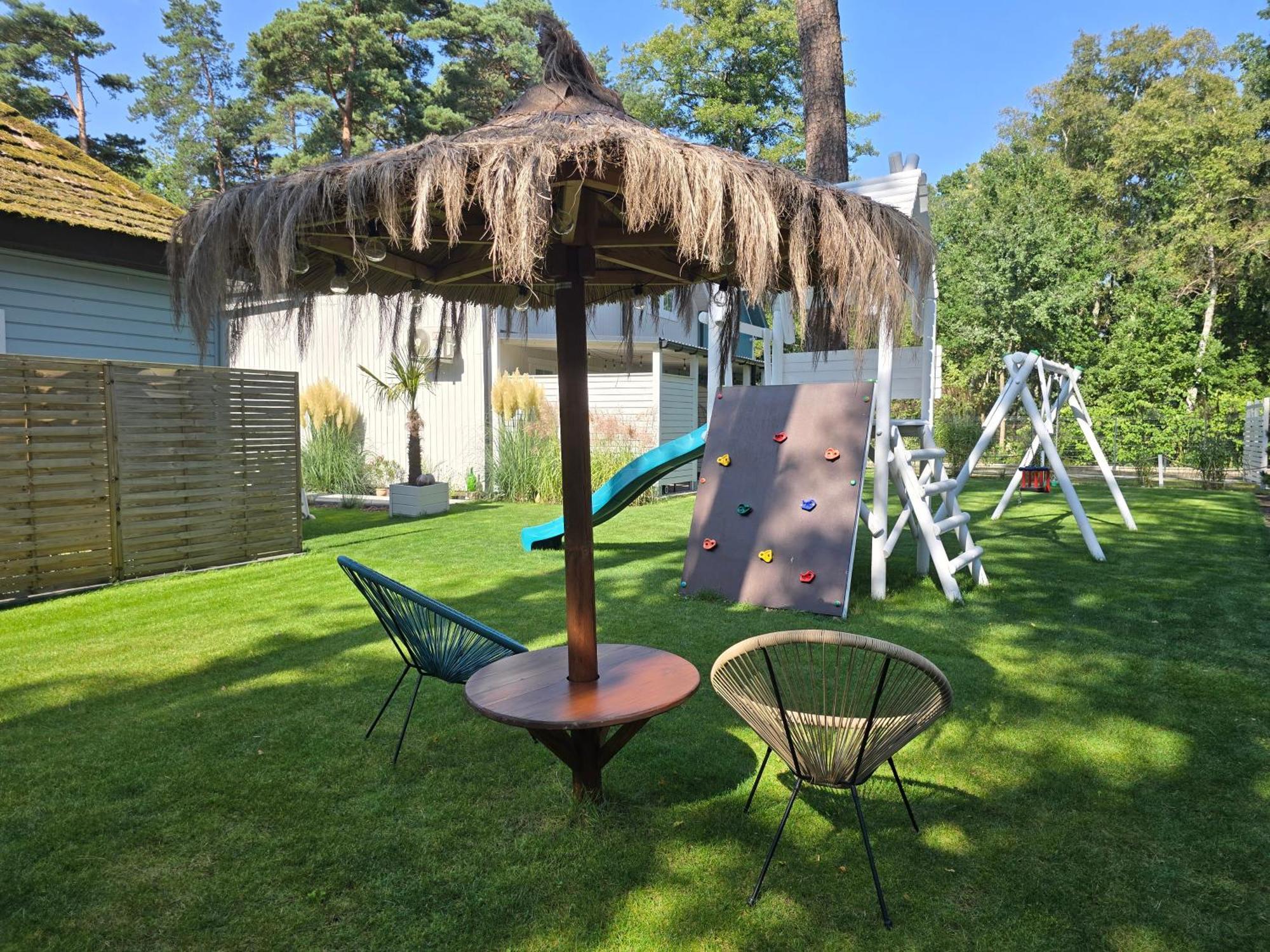Kanaloa Pobierowo Eksteriør bilde